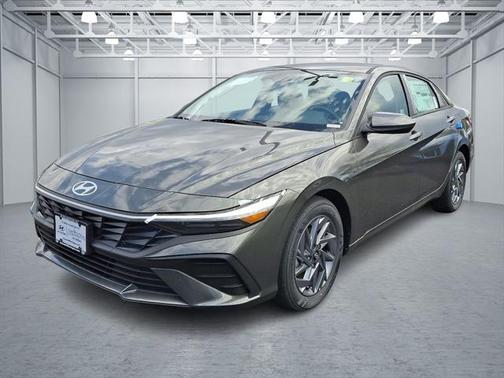 2025 Hyundai ELANTRA HEV Blue