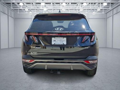 Phantom Black 2023 Hyundai TUCSON Limited