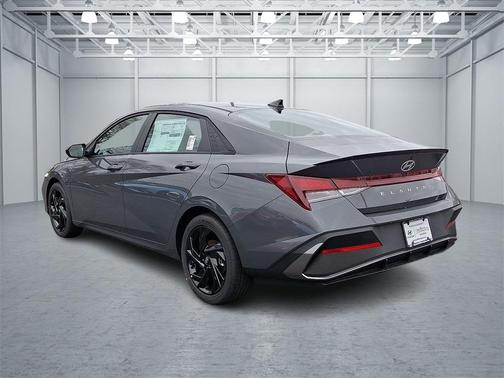 2026 Hyundai ELANTRA Sport