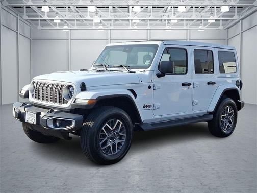 2025 Jeep Wrangler 4-Door Sahara 4x4