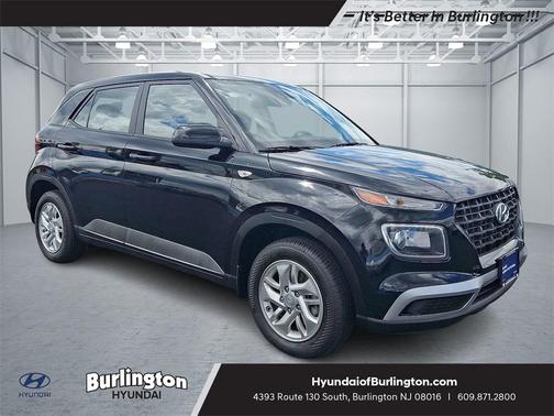 2022 Hyundai VENUE SE