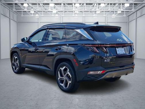 Phantom Black 2023 Hyundai TUCSON Limited
