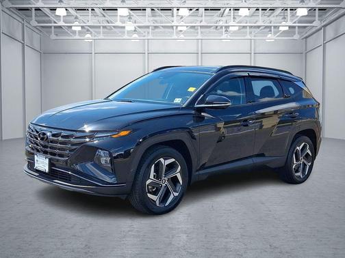 Phantom Black 2023 Hyundai TUCSON Limited