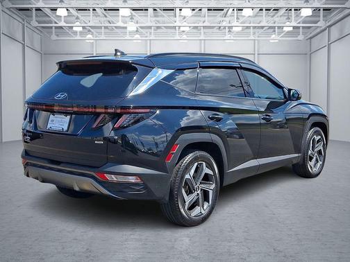 Phantom Black 2023 Hyundai TUCSON Limited