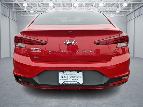 2020 Hyundai ELANTRA SE