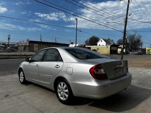 2003 Toyota Camry LE