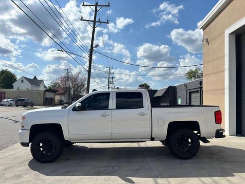 2018 Chevrolet Silverado 1500 2LT