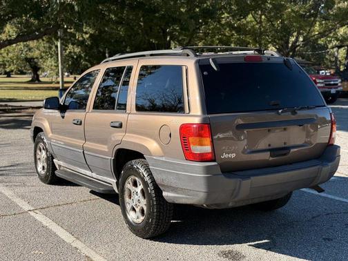 2001 Jeep Grand Cherokee Laredo 4WD