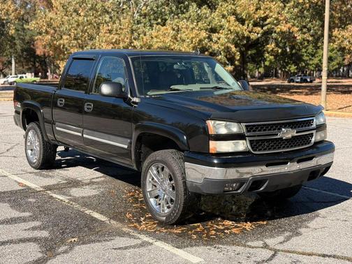 2006 Chevrolet Silverado 1500 LT Crew Cab