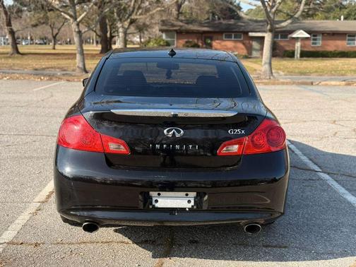 2012 INFINITI G25x Base