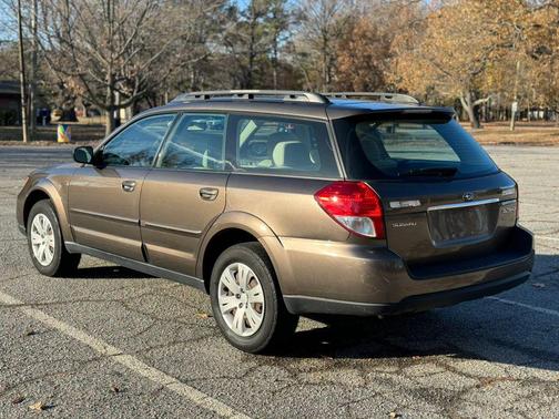 2009 Subaru Outback 2.5 i