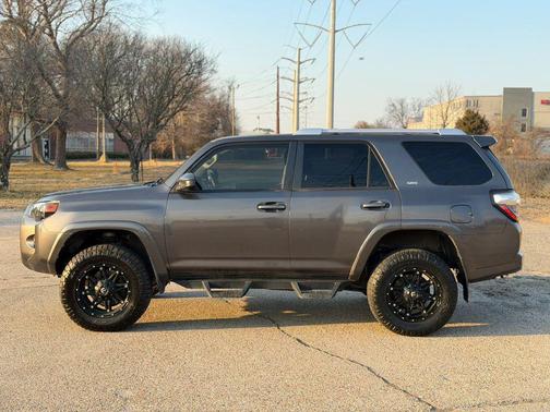 2016 Toyota 4Runner SR5 Premium