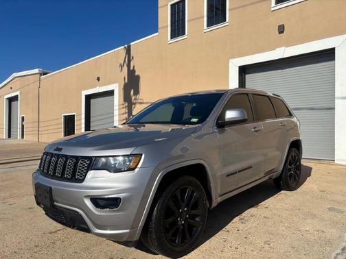 2017 Jeep Grand Cherokee Altitude