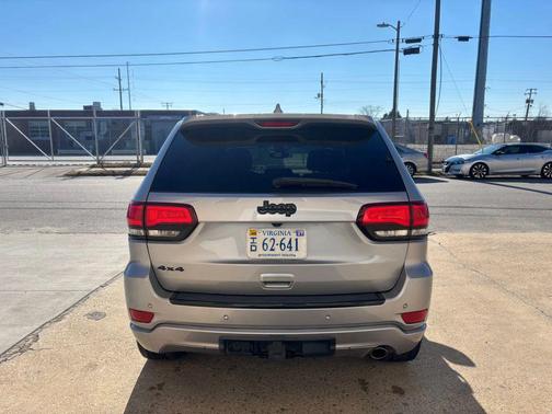 2017 Jeep Grand Cherokee Altitude