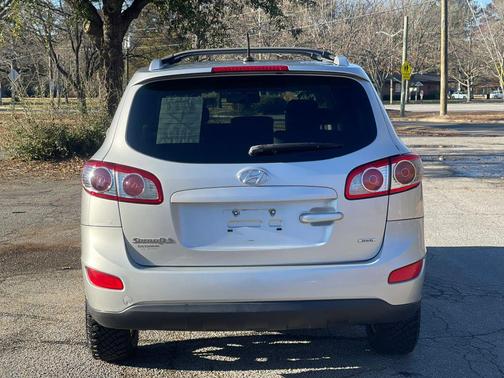 2012 Hyundai SANTA FE SE