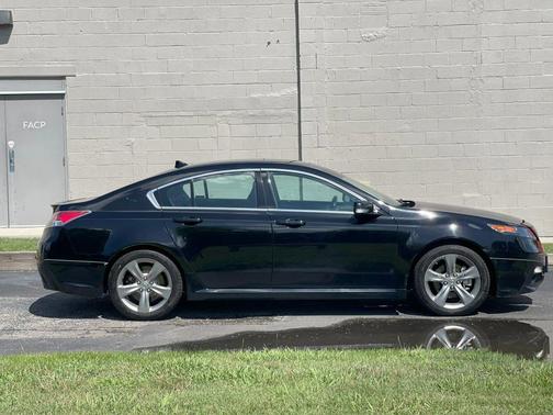 2012 Acura TL Technology