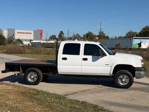 2005 Chevrolet Silverado 2500 LS H/D Crew Cab