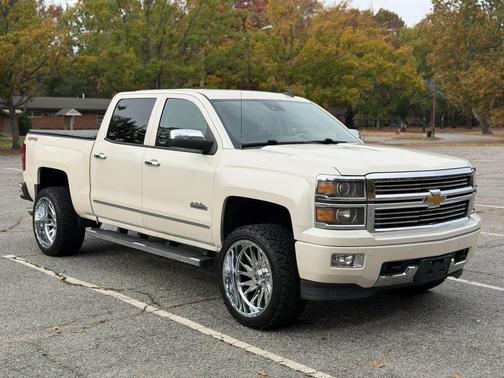 2014 Chevrolet Silverado 1500 High Country