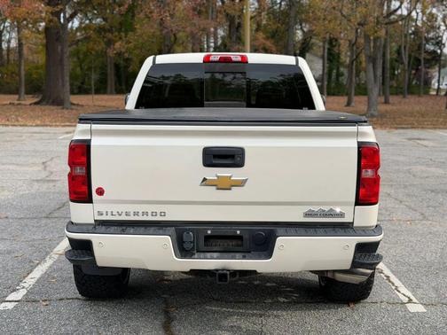 2014 Chevrolet Silverado 1500 High Country
