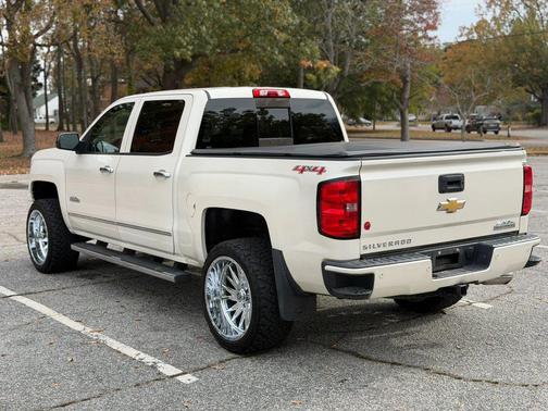 2014 Chevrolet Silverado 1500 High Country