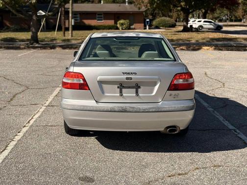 2002 Volvo S40 Base