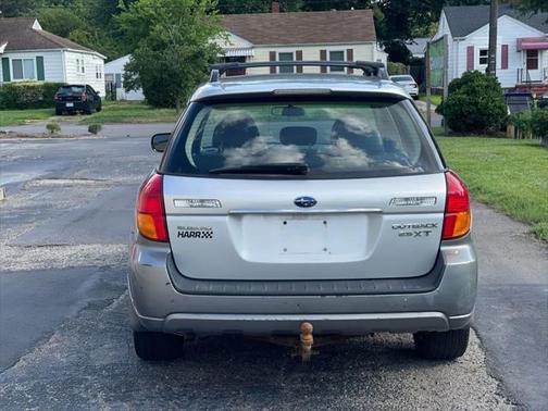 2005 Subaru Outback 2.5 XT Limited