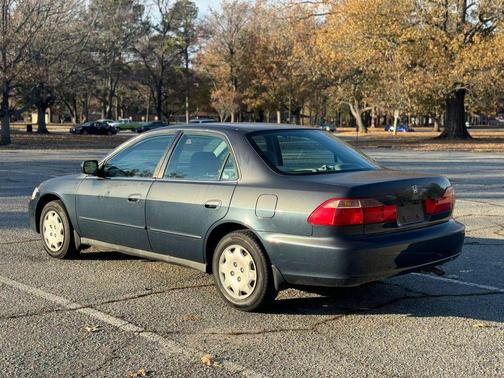 2000 Honda Accord 2.3 LX
