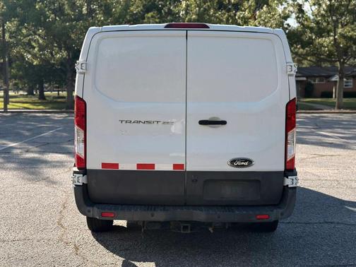 2017 Ford Transit-250 Base