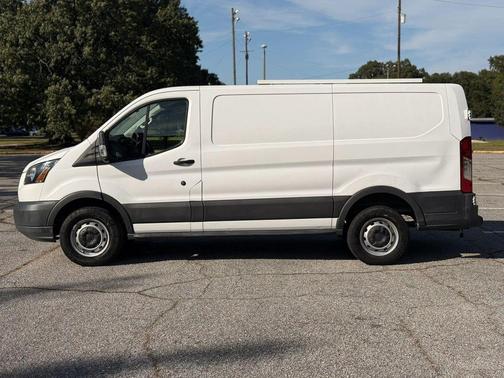 2017 Ford Transit-250 Base