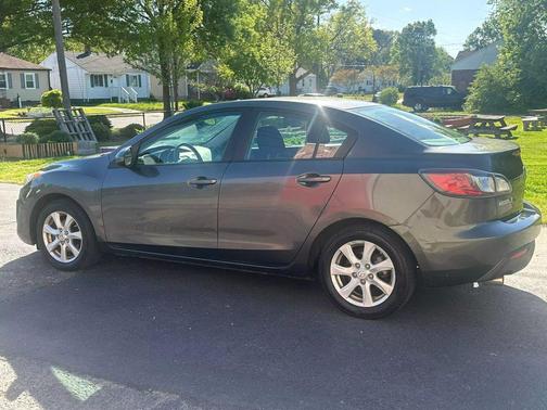 2011 Mazda Mazda3 i Touring