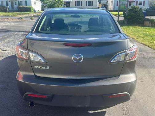 2011 Mazda Mazda3 i Touring