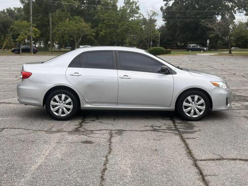 2012 Toyota Corolla LE