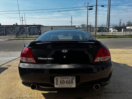 Obsidian Black 2006 Hyundai Tiburon GS