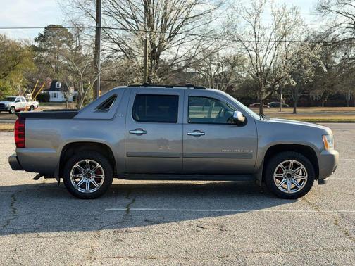2007 Chevrolet Avalanche 1500 LTZ