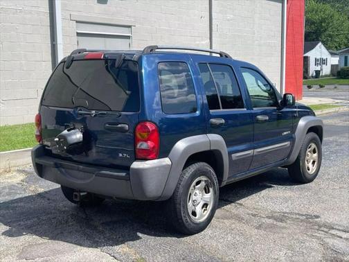 2004 Jeep Liberty Sport