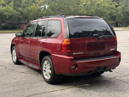 2007 GMC Envoy Denali