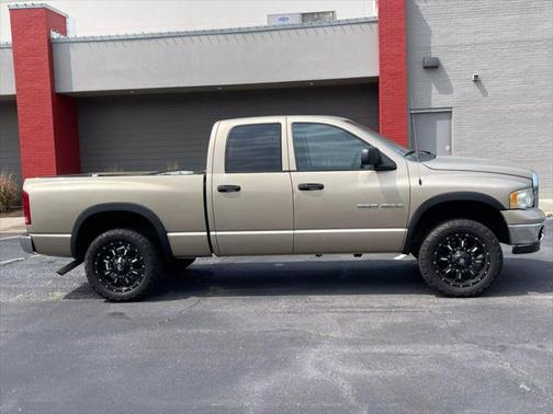 2004 Dodge Ram 1500 SLT Quad Cab