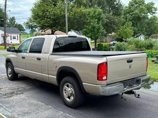 2006 Dodge Ram 2500 SLT Mega Cab