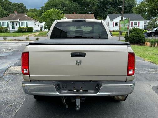 2006 Dodge Ram 2500 SLT Mega Cab