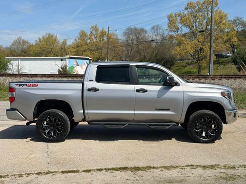 Silver Sky Metallic 2020 Toyota Tundra SR5
