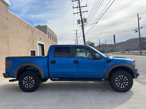 2012 Ford F-150 SVT Raptor Pickup 4D 5 1/2 ft