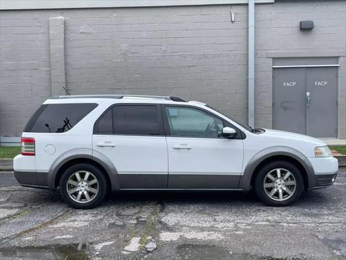 2008 Ford Taurus X SEL