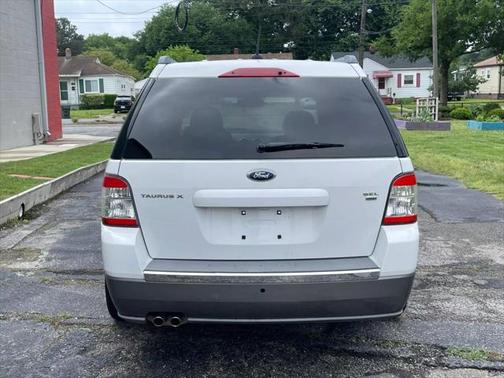 2008 Ford Taurus X SEL