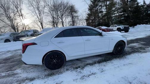 2023 Cadillac CT4 Luxury