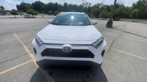 2024 Toyota RAV4 Hybrid XLE
