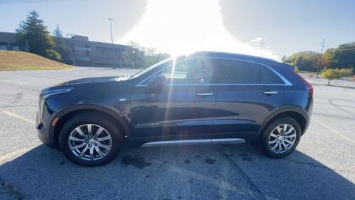 2019 Cadillac XT4 Premium Luxury