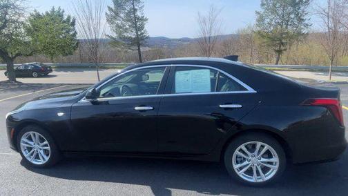 2025 Cadillac CT4 Luxury RWD