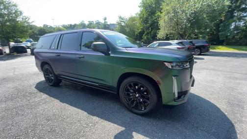 2023 Cadillac Escalade ESV Sport Platinum