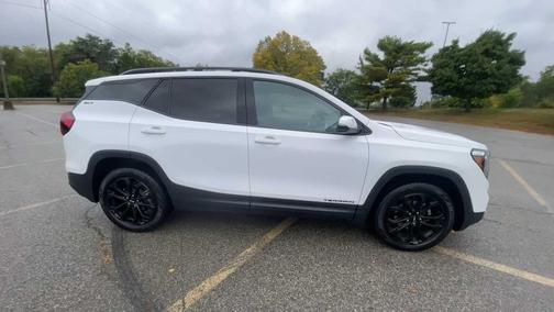 2022 GMC Terrain SLT