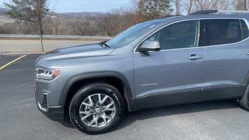 2022 GMC Acadia AWD SLE